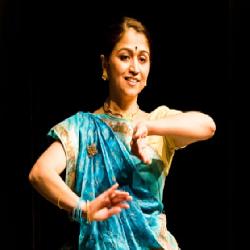 Himanshi Dance...