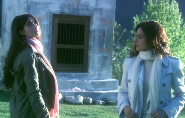 /media/k2/galleries/62919/MOM-Movie-Stills-06