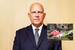 Campbell Wilson controversy, Campbell Wilson latest breaking, air india ceo faces online backlash over tragedy message, Vija