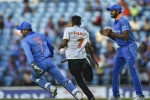 dhoni fan, dhoni, watch ms dhoni makes fan chase after him, India vs australia