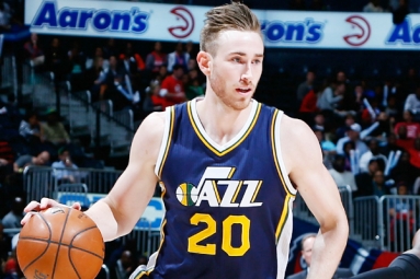 Gordon Hayward announces he's picked Celtics