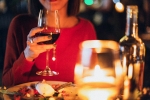 red wine benefits for female, benefits of drinking red wine before bed, 10 amazing health benefits of guzzling red wine, Blindness