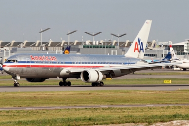 Los Angeles Flight to Boston diverted to Denver