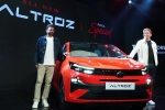 2025 Tata Altroz Facelift videos, 2025 Tata Altroz Facelift pictures, 2025 tata altroz facelift launched in india, Strip