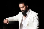 Yash Toxic latest, Yash Toxic shooting schedules, bollywood beauty to romance yash, Geethu mohandas